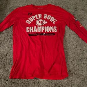 women’s small KC long sleeve